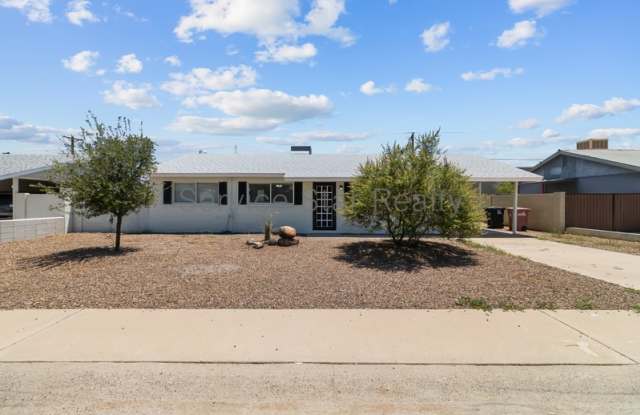 6719 E Latham St photos photos