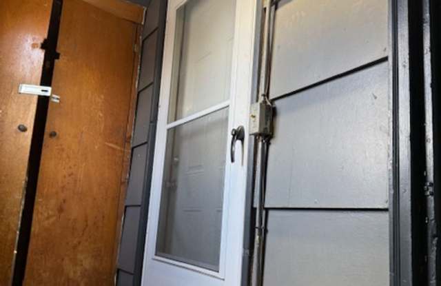 612 13th St S photos photos