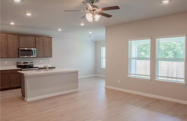 10652 Knox Landing Gallery 2