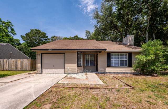 1022 Oakcrest Drive photos photos