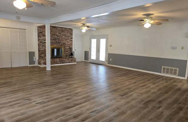 12334 Fernwood Cove Gallery 3