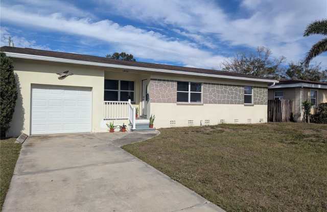 2851 28TH AVENUE N - 2851 28th Avenue North, St. Petersburg, FL 33713