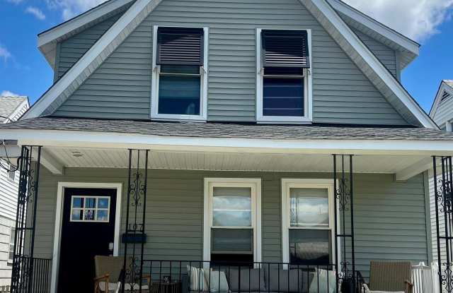 107 N Newark Ave photos photos