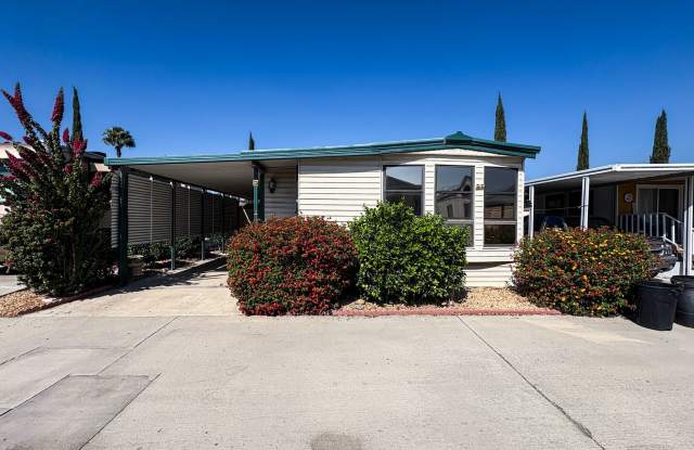 1236 Western Dr photos photos