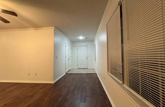 ***1584 Willowbrook Drive*** Gallery 3