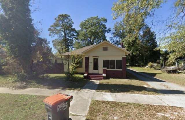 1710 SE Elm Street photos photos