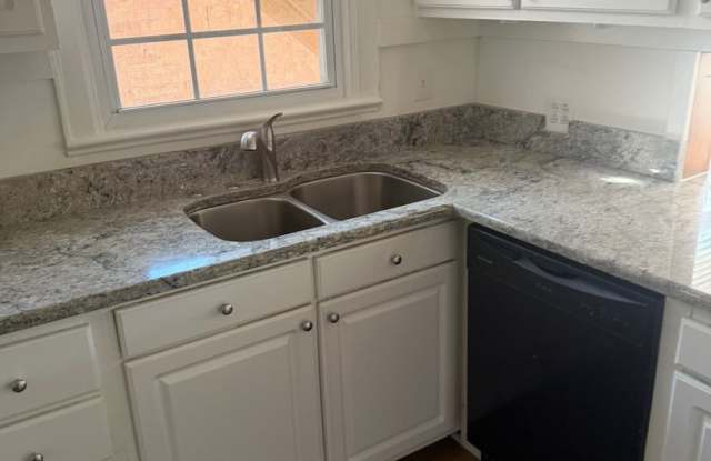 3 bedroom, 1 bathroom house on Central Ave photos photos 3 bedroom, 1 bathroom house on Central Ave photos photos