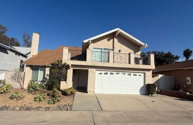 Gorgeous House in East Chula Vista - 863 Crystal Creek Court, Chula Vista, CA 91910