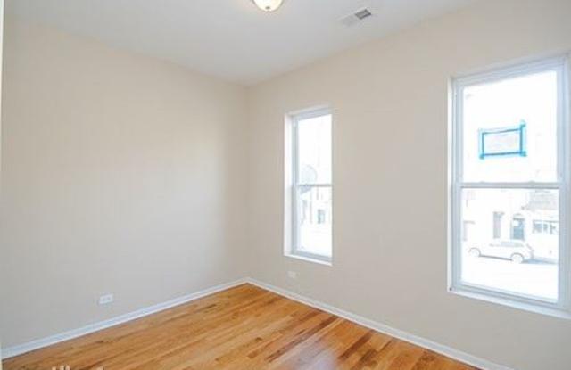 1807 S Ashland Ave 2 Gallery 4