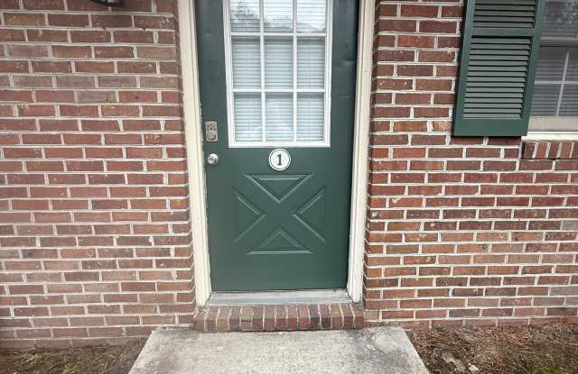 1025 Carolina Road - . photos photos