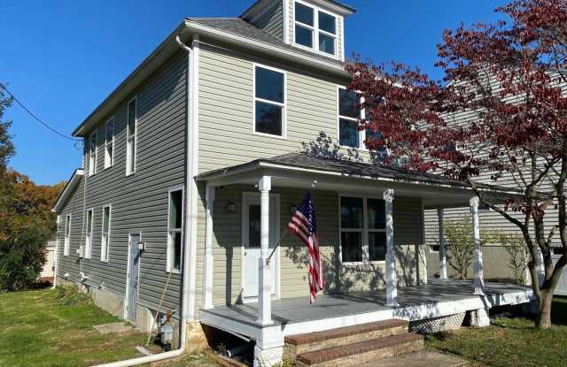 2605 MAPLE Avenue Gallery 4
