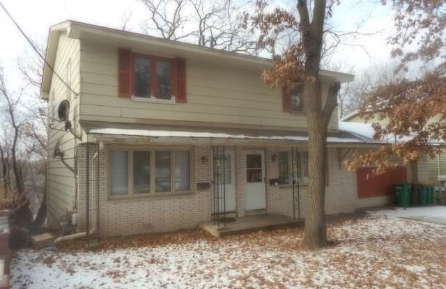 2937 France Ave N - 2937 France Avenue North, Robbinsdale, MN 55422