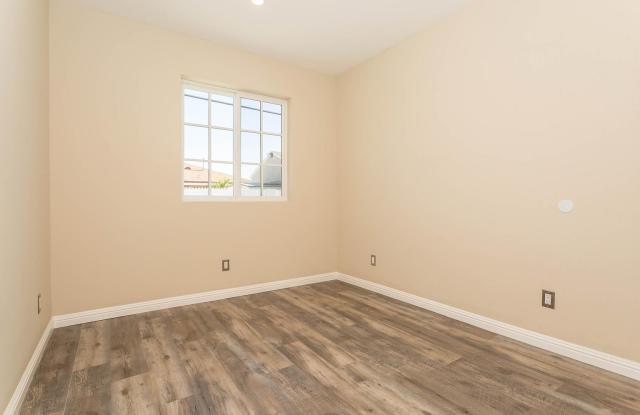 6262 Cahuenga Boulevard Gallery 1
