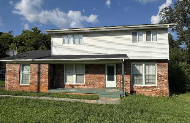 3722 Battlefield Drive - 3722 Battlefield Drive Northwest, Huntsville, AL 35810