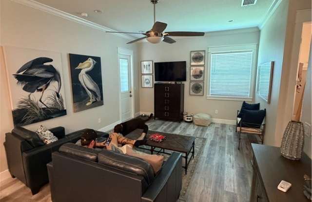 11545 W Clubview Drive Gallery 4