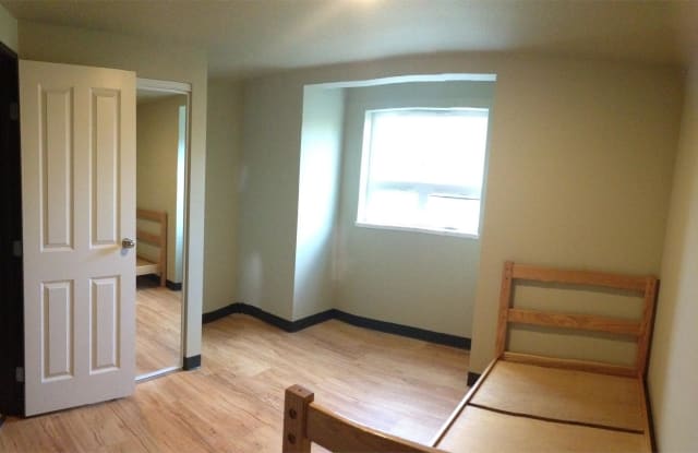 4754 18th Ave NE, Unit 303 Gallery 4