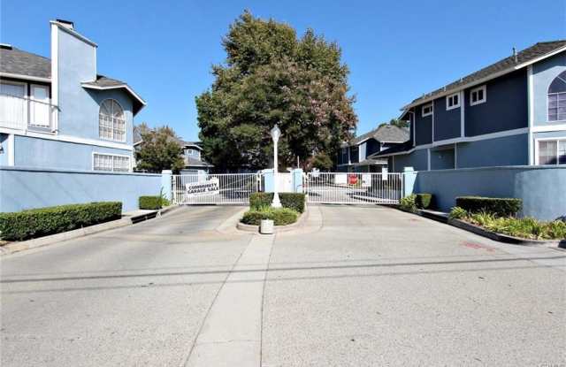 176 N GLENDORA Avenue Gallery 2