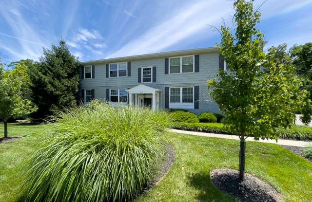 3695 Erie Ave photos photos