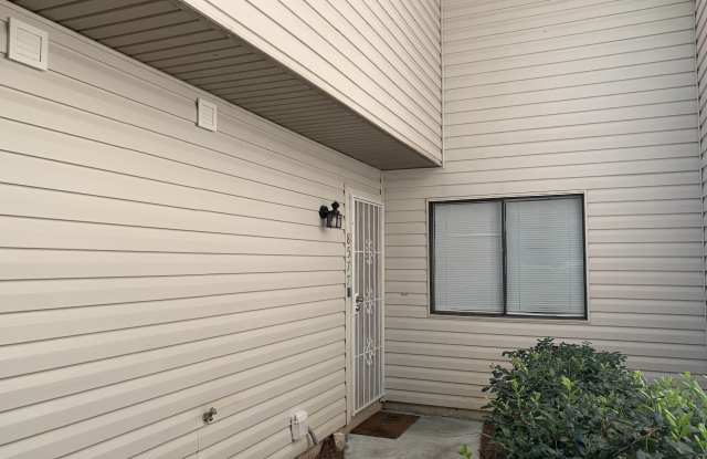 8577 Parkside photos photos
