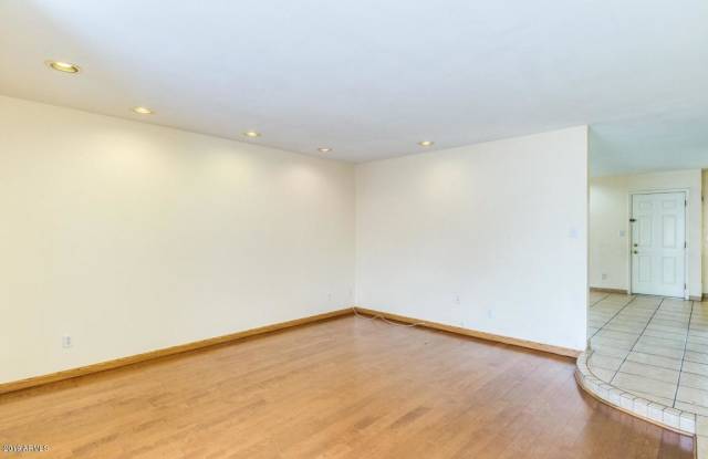 6411 E JEAN Drive Gallery 3