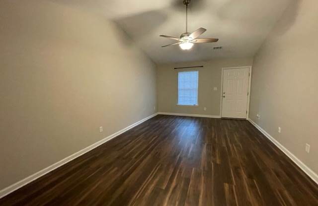 4463 Belair Drive - 2#2 Gallery 3
