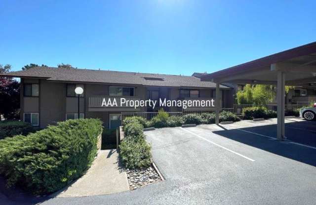 Walnut Creek! Beautiful remodeled 1 bedroom 1 bath location near John Muir Hospital and Heather Farms Park! - 101 Kinross Drive, Walnut Creek, CA 94598