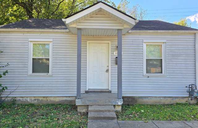 Two bedroom house in Churchill - 1360 Lillian Avenue, Louisville, KY 40208