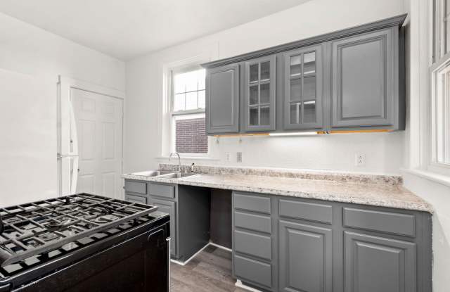 Gorgeous 3 Bedroom House in Beechview available July 1! photos photos