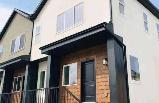 Beautiful new construction townhouse with quartz countertops and 2 car garage - 136 South Orchard Drive, North Salt Lake, UT 84054