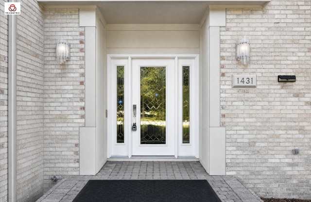 1431 Provincial Drive Gallery 4