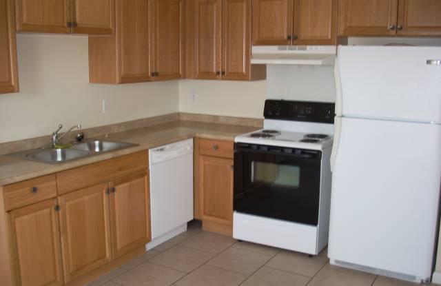 3613 Golden Dr,#B Gallery 3