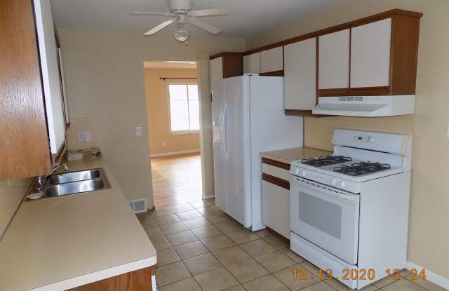 32671 Greenbriar Ave Gallery 2