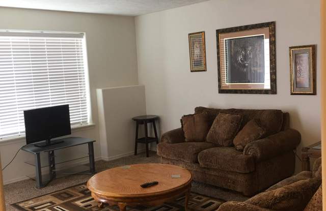 1471 Se Honeysuckle Loop Unit B - 1471 Southeast Honeysuckle Loop, Clatsop County, OR 97146