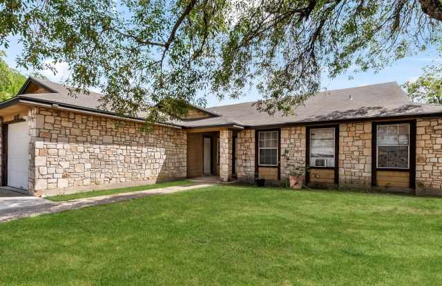 5204 Gawain Dr photos photos