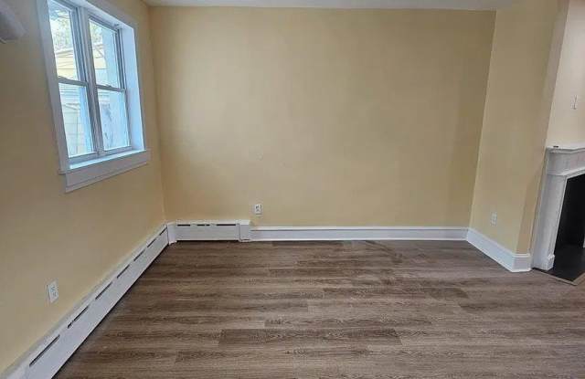2126 S NORWOOD Street Gallery 4