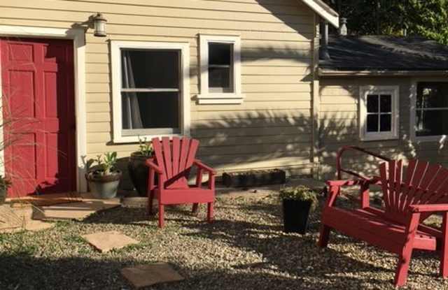 3866 Center Avenue photos photos