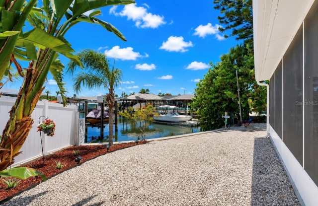 6513 ABACO Drive Gallery 4
