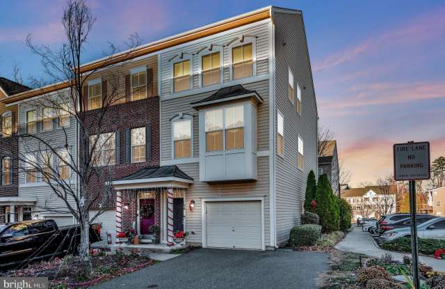 100 NESTORS Place unit: 601 photos photos