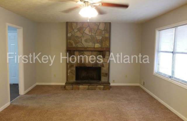5132 Pineland Place Gallery 3