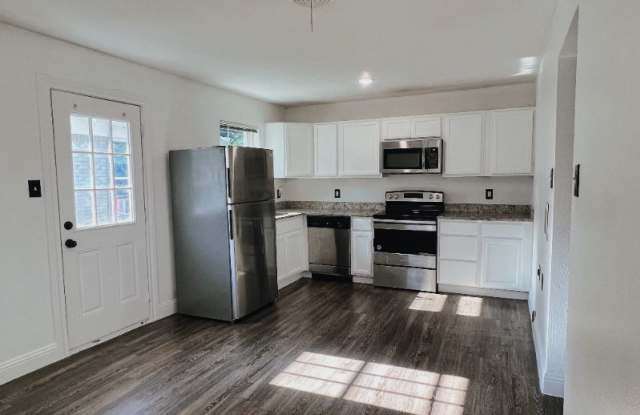 10009 Olmos Dr - 10009 Olmos Drive, Dallas, TX 75218