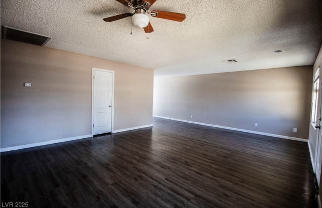 2501 Indian Sage Way photos photos