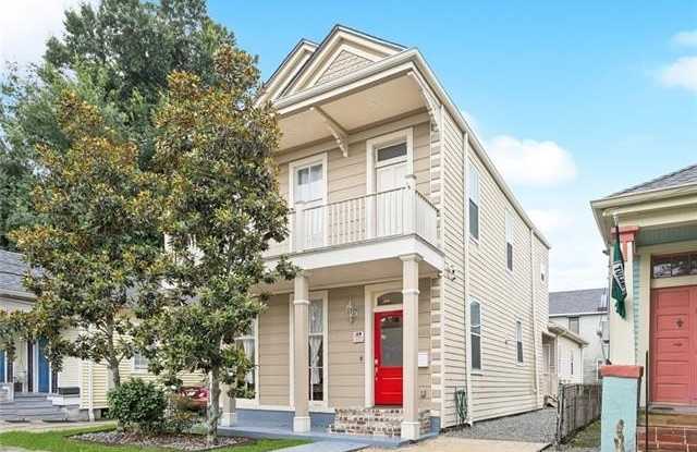 7320 FRERET Street - 7320 Freret Street, New Orleans, LA 70118 7320 FRERET Street - 7320 Freret Street, New Orleans, LA 70118