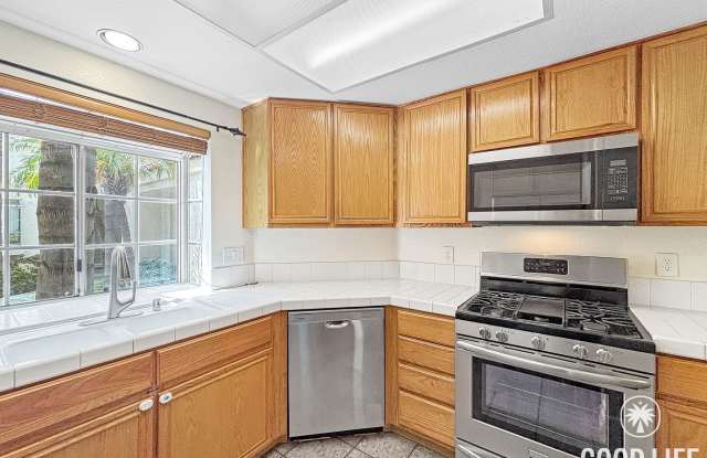 Inviting 2B/3BA Two‑Story Home with Balcony, Garage and Community Amenities in El Cajon photos photos Inviting 2B/3BA Two‑Story Home with Balcony, Garage and Community Amenities in El Cajon photos photos