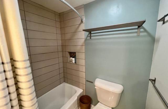 3 Bedroom 2 Bathroom - Fully Furnished - Mid Century Modern photos photos