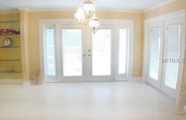 4610 POMPANO DRIVE Gallery 3