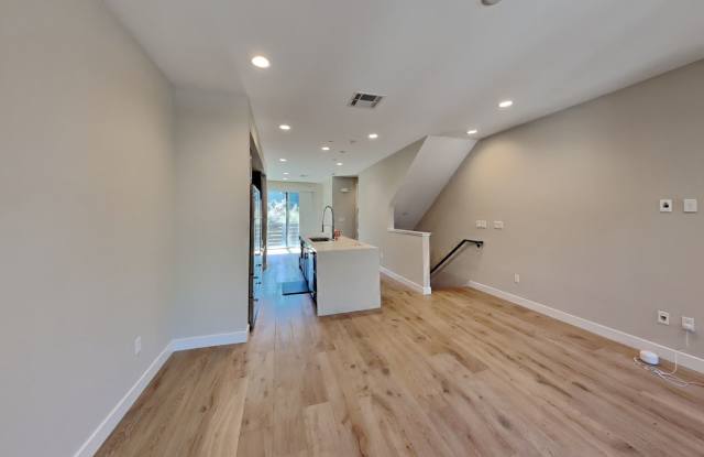 Prescott Townhouse 2/2.5 Available Now! photos photos Prescott Townhouse 2/2.5 Available Now! photos photos