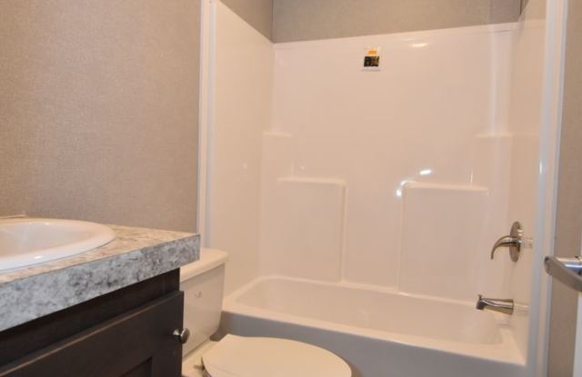3 Bedroom 2 Bath Mobile Home in Ruston Gallery 3