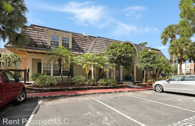 4196 Versailles Dr #D - 4196 Versailles Drive, Orlando, FL 32808