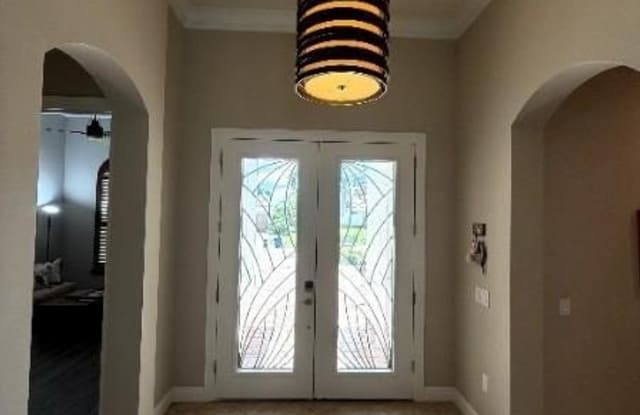 18550 Cypress Haven Dr Gallery 2