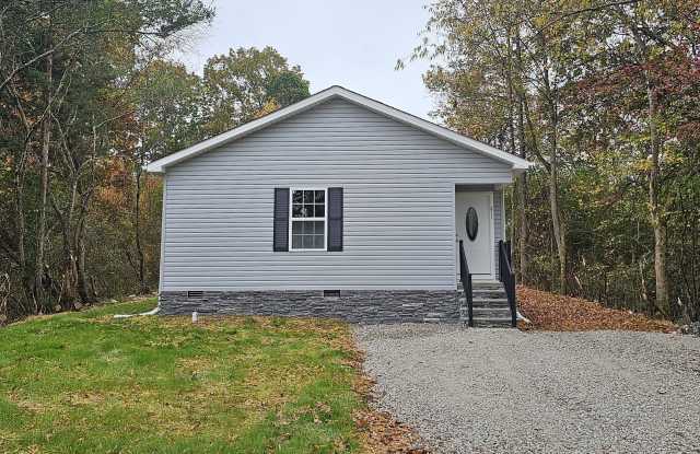 MOVE IN SPECIAL 50% OFF FIRST MONTH - NEW BUILD 3 BEDROOM 2 BATH HOME photos photos